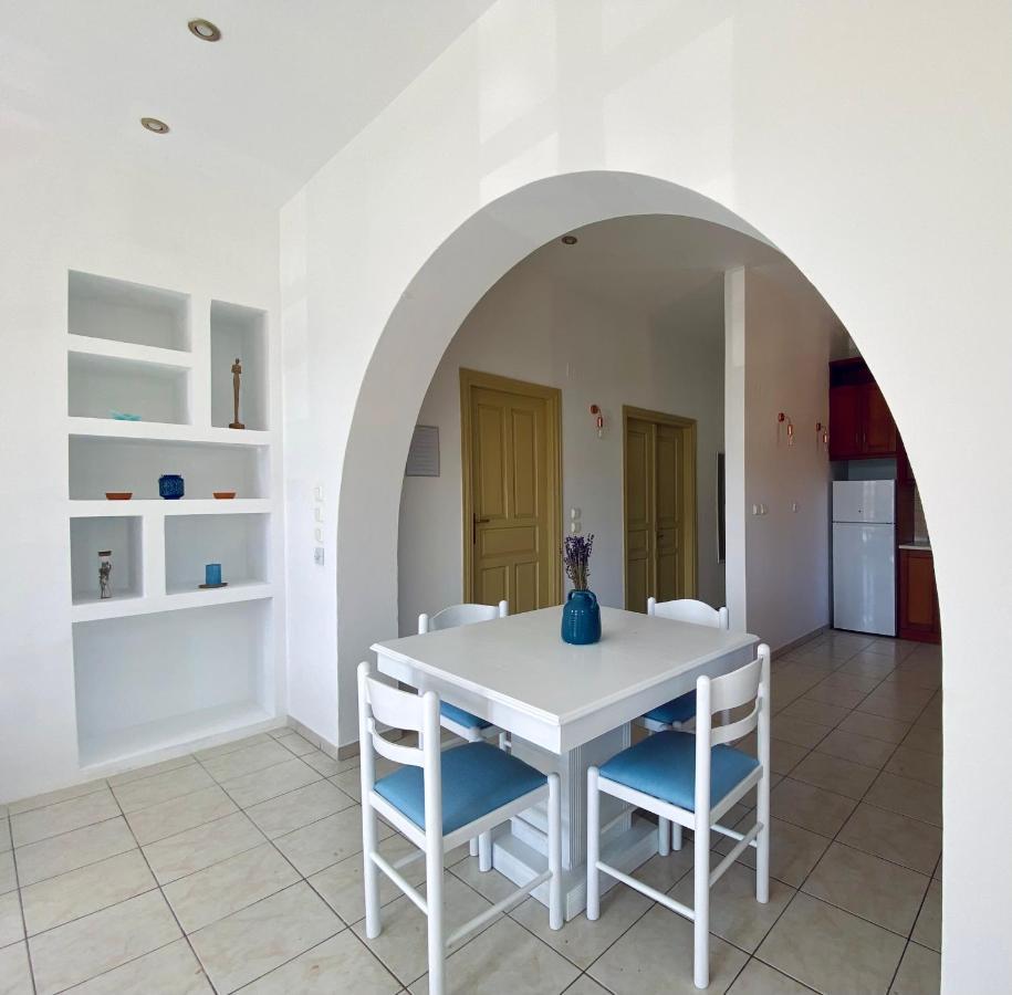 To Petrino Apartment Megisti Exterior photo